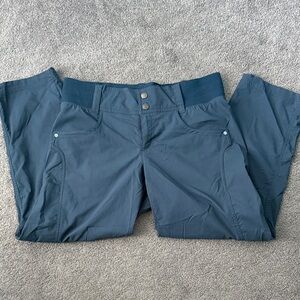 Blue athletic/casual capris